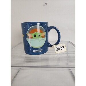 Blue Star Wars The Mandalorian Baby Yoda Snack Attack Protect 20 Oz. Mug